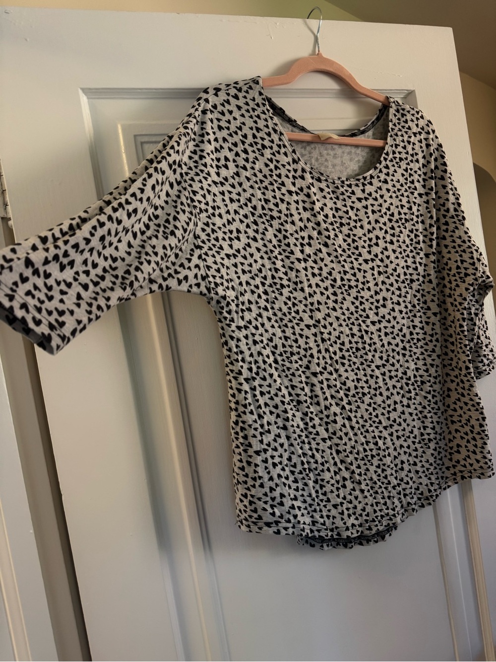 Buttercream Clothing Black and White Heart Print Top